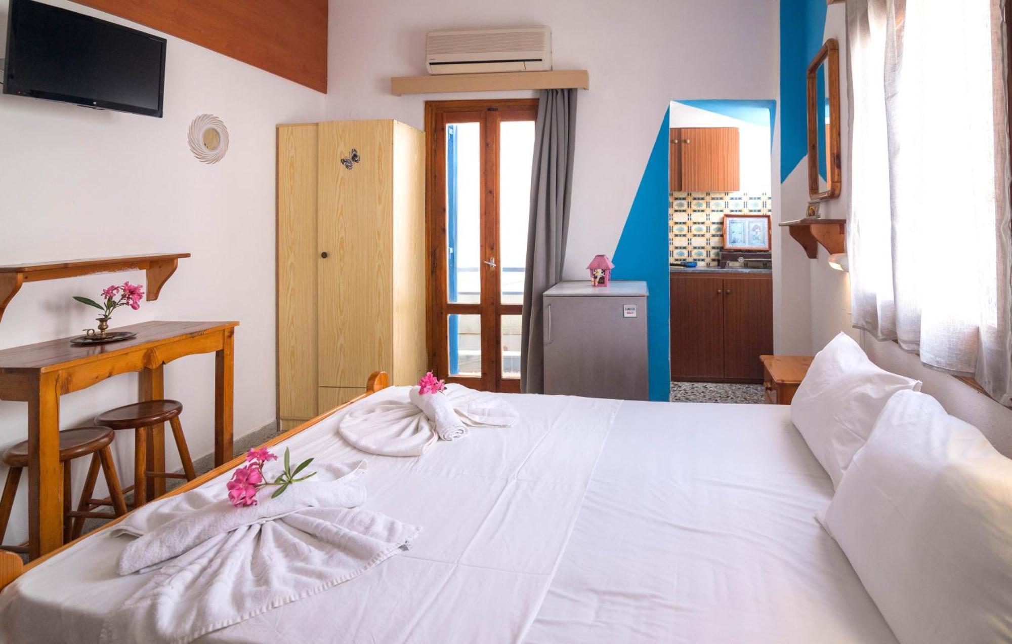 Minoa Sea Rooms Tsoutsouros  Ngoại thất bức ảnh