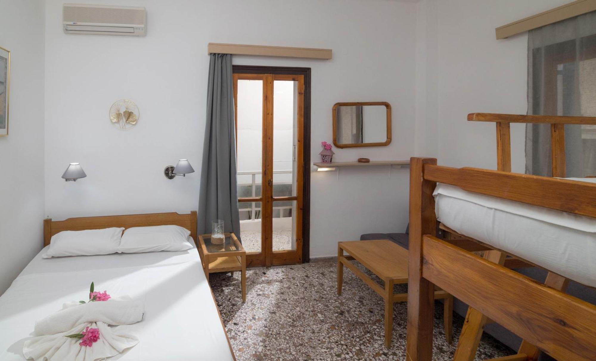 Minoa Sea Rooms Tsoutsouros  Phòng bức ảnh