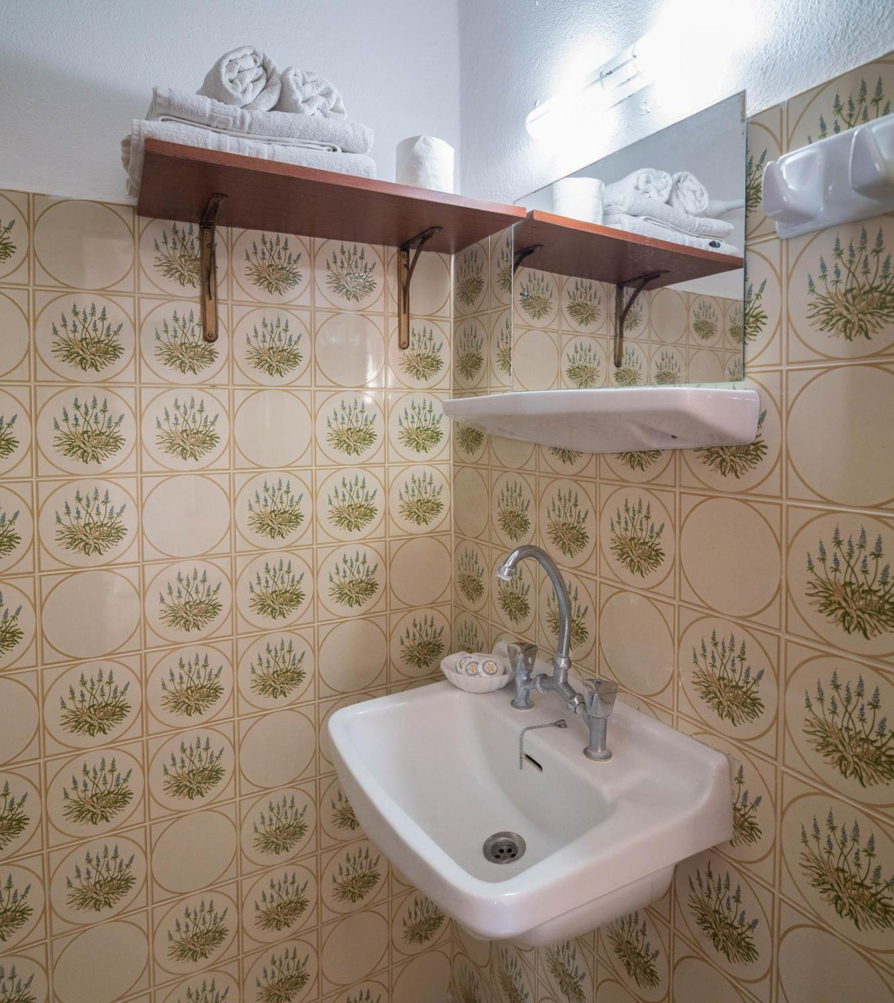 Minoa Sea Rooms Tsoutsouros  Phòng bức ảnh