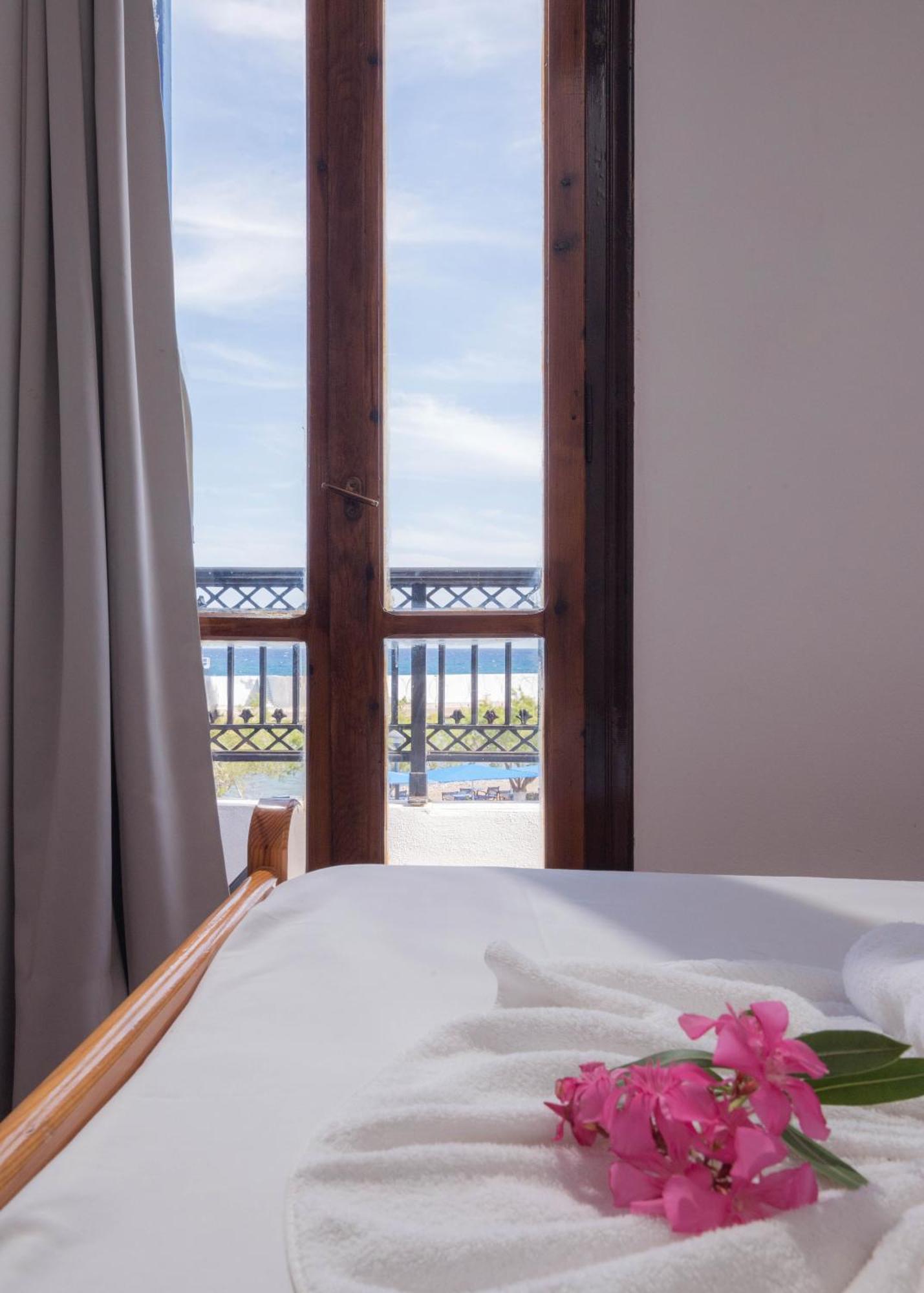 Minoa Sea Rooms Tsoutsouros  Ngoại thất bức ảnh